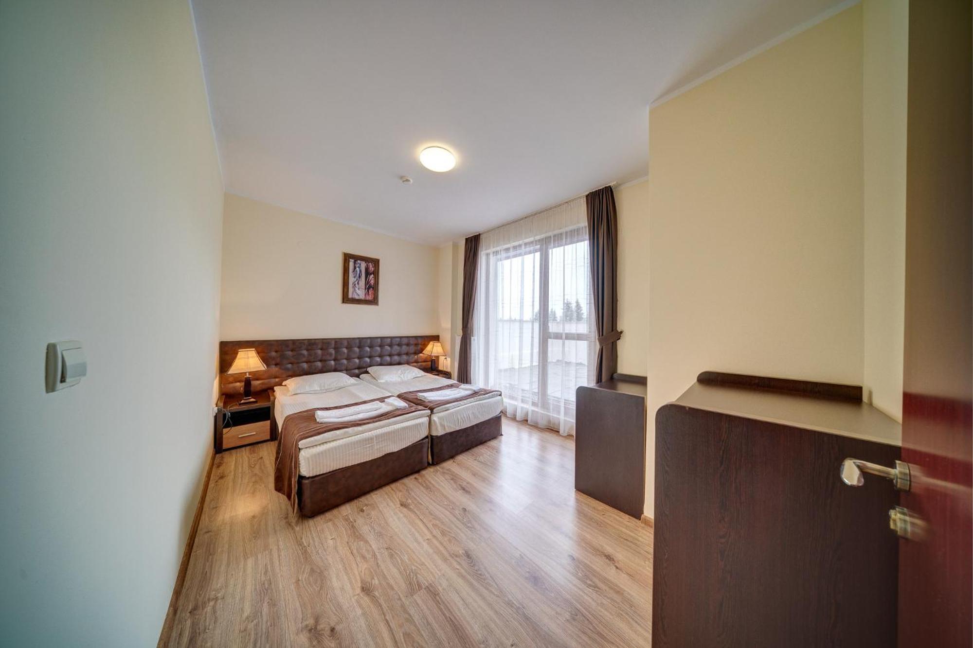 Complex Kamelia Aparthotel Pamporovo Exterior photo